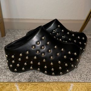 Azalea Wang Romesco studded platform clog
